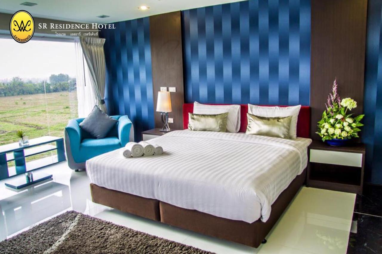 Sr Residence Hotel Пхетчабун Экстерьер фото