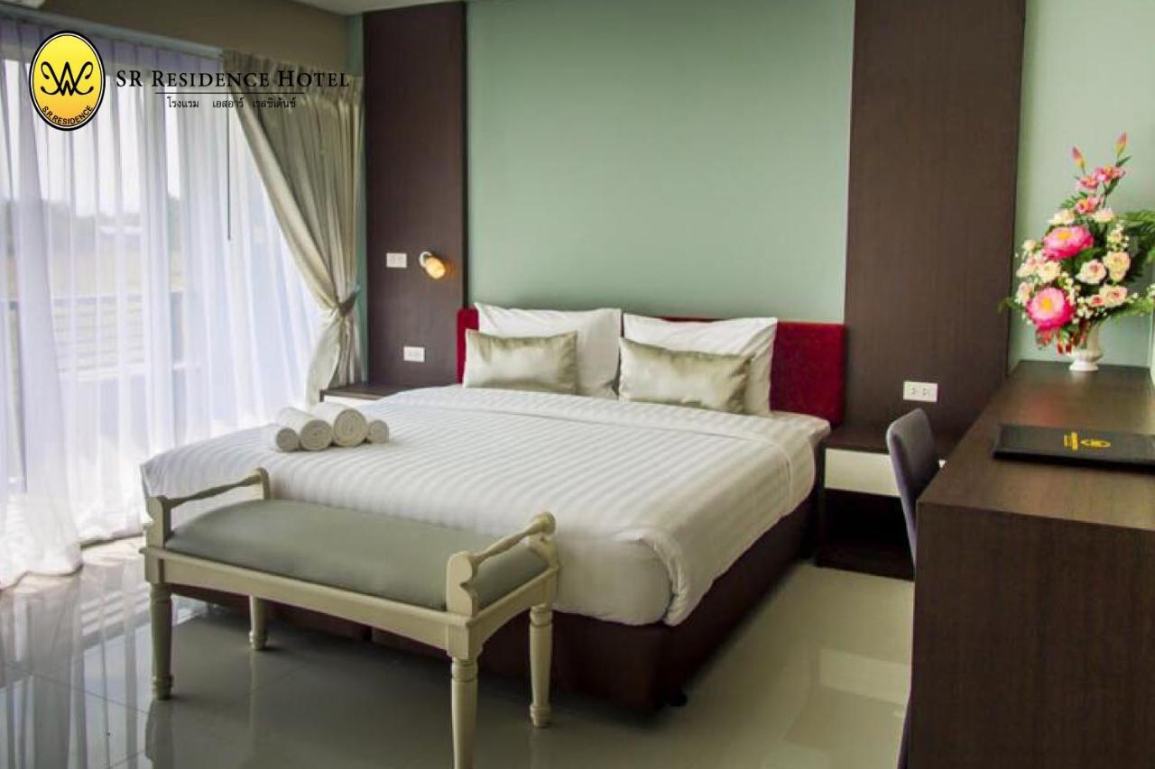 Sr Residence Hotel Пхетчабун Экстерьер фото