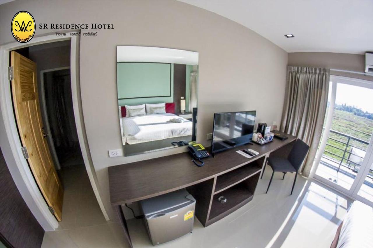 Sr Residence Hotel Пхетчабун Экстерьер фото