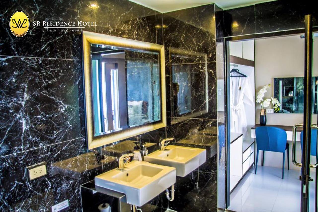Sr Residence Hotel Пхетчабун Экстерьер фото
